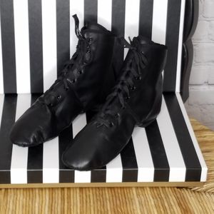 Alegra Jazz Practice Shoes Lace Up Size 250 (8)